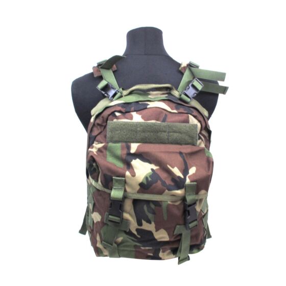 Guarder tactical recon pack (woodland)